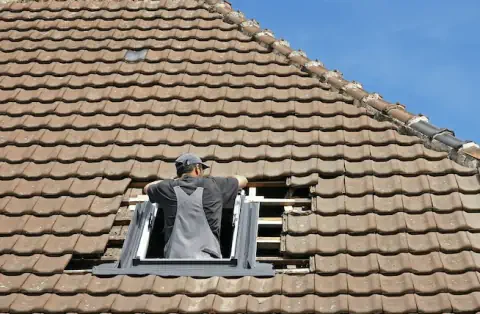 Pose de velux - Saint-Laurent-de-la-Cabrerisse
